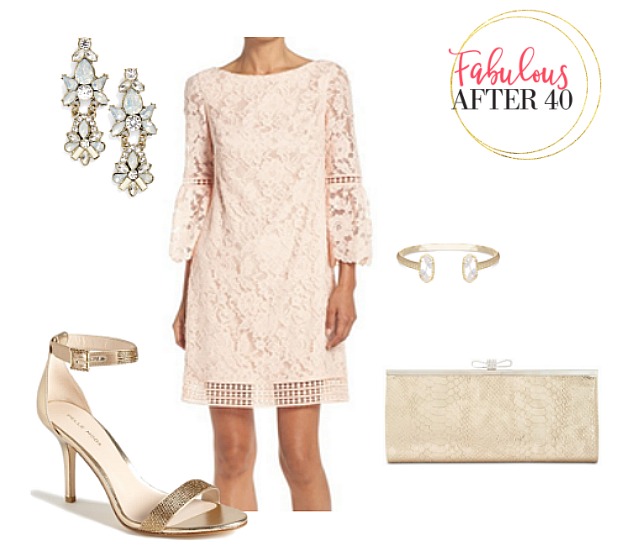 3 Rekomendasi sexy dress yang bisa kamu pakai saat romantic dinner dengan pasangan ! Lace Bell Sleeves